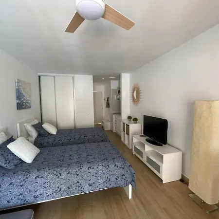 Apartment Castle Harbour Cristianos Beautiful With Pool View *