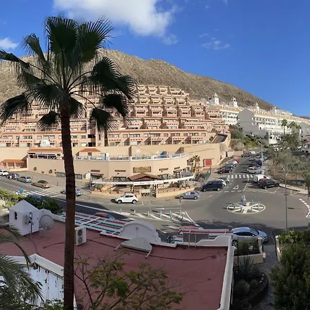 Castle Harbour Cristianos Beautiful With Pool View 아파트 로스크리스티아노스