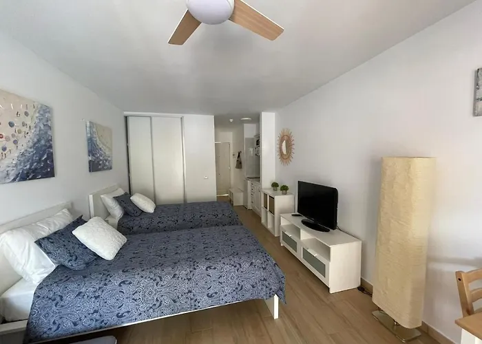 Διαμέρισμα Castle Harbour Cristianos Beautiful With Pool View *