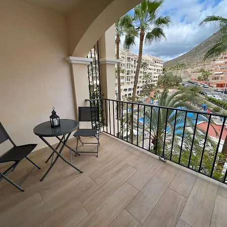 Castle Harbour Cristianos Beautiful With Pool View דירה לוס כריסטיאנוס